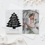 メリーBright Christmas Tree |ホリデーフォトカード シーズンカード<br><div class="desc">書道とモダンクリスマスツリーモダンイラストレーションを搭載した休日のフォトカード。その他の色やフォトカードやラベルなどのアイテムも用意されている。「あなたの日が明るくメリーて欲しいな」</div>