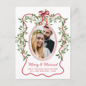 メリーWavy Frame結婚した Newlywedsクリスマスフォト シーズンポストカード (正面)