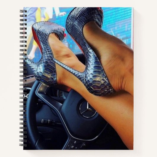 「メルセデスで創造性を発揮しよう ノートブック (正面)