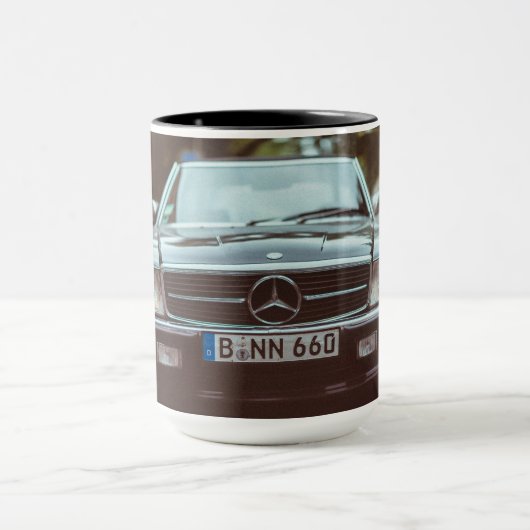 メルセデス・ベンツはドイツの高級自動車ブランド マグカップ (中央)