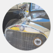 メルセデス・ベンツ260D.世界初のディーゼル車。 ラウンドシール (正面)