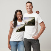 メルボルンの近くの講壇の石 Tシャツ (ユニセックス)
