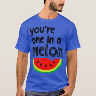 メロンかわいいスイカのフルーツパンに1つ Tシャツ