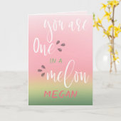 メロンのスイカのパーソナライズな誕生日の1つ カード (黄色い花)