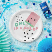 メロンの中でスイカをめくるのかわいいスイカ    ペーパープレート (パーティー)