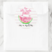 メロンの最初の誕生日ステッカーにピンクの緑の1つ ラウンドシール (バッグ)