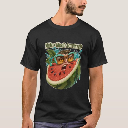 メロンの気分が盛り上がる！面白いスイカの顔 Tシャツ (正面)