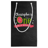 メロンの黒板に1つ1歳の誕生日 スモールペーパーバッグ (裏面)