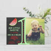 メロン1歳の誕生日グリーングリッター 招待状 (スタンド正面)