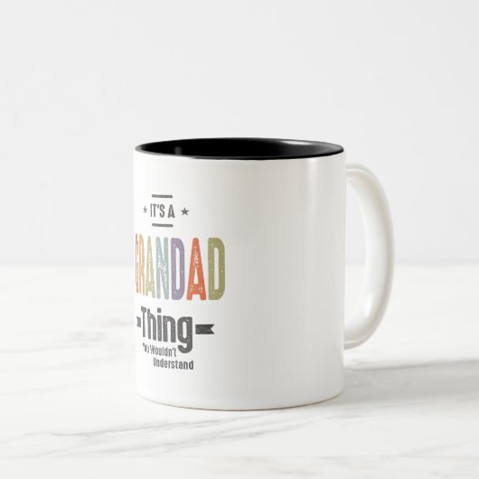 メンスおじいちゃんってことおもしろいパパおじいちゃん ツートーンマグカップ (正面右)