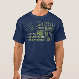 メンス夫ダディープロテクターヒーロー米国国旗の父親 Tシャツ