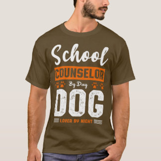メンス学校カウンセラー昼犬の恋人Night St Tシャツ