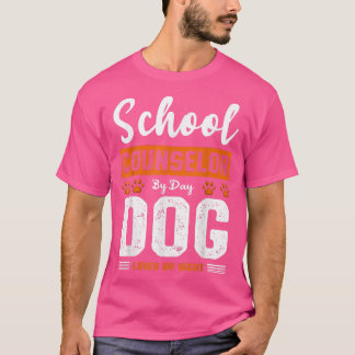 メンス学校カウンセラー昼犬の恋人Night St Tシャツ