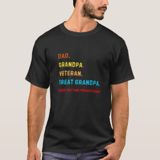 メンス退役軍人デー米国国旗の愛国軍軍隊 Tシャツ
