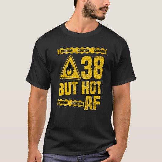 メンス38誕生日38年がホットAfメカおもしろい Tシャツ (正面)