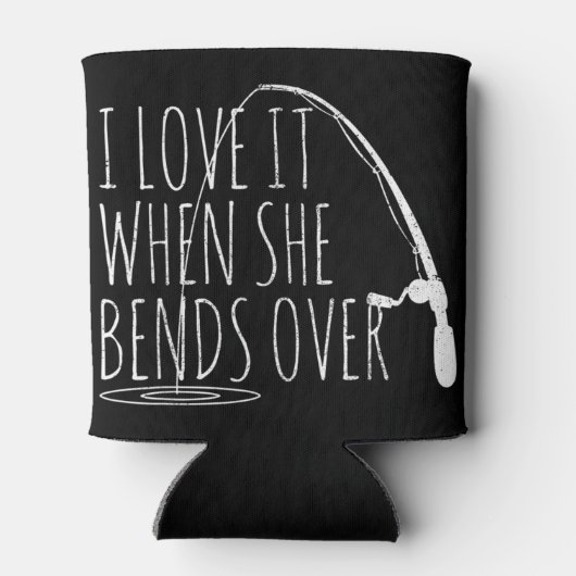 メンズおもしろい魚釣り彼女がFを曲げると大好き 缶クーラー (裏面)