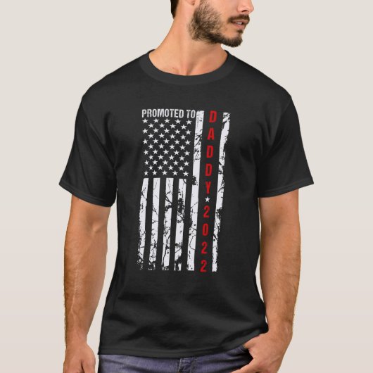 メンズがパパに昇進2022父の日 Tシャツ (正面)