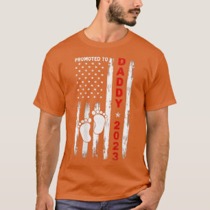 メンズはパパに昇進2023アメリカ国旗ニューパパ Tシャツ
