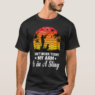 メンズは今日は腕がスリングの先にいる Tシャツ