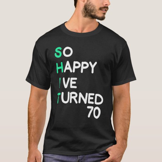 メンズは嬉しくて61歳の皮肉な誕生日を迎えた Tシャツ (正面)