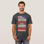 メンズは退役軍人は名誉で祖父である Tシャツ (正面フル)