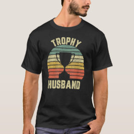 メンズカッコいいヴィンテージスタイルトロフィー夫バレンタイン Tシャツ