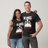 メンズキングオブボーリングおもしろいボウリングをする人、 クリケットの投手 Tシャツ (ユニセックス)