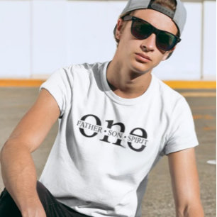 メンズクリスチャンTシャツ – 父、息子、霊'One Tシャツ