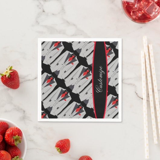 メンズグパーソナライズされたレースーツ&レッドタイ スタンダードカクテルナプキン (インサイチュ)