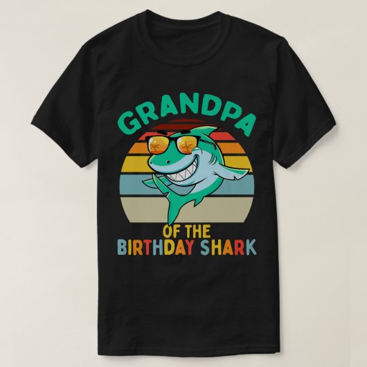 メンズグランドパマッチングファミリーシャーク誕生日 Tシャツ (デザイン正面)