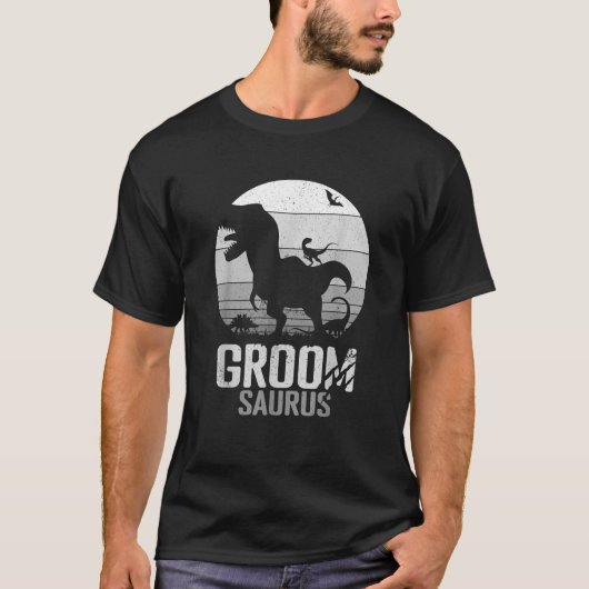 メンズグロームサウルス恐竜新郎サウルスウェディングモノ Tシャツ (正面)