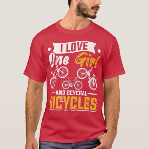 メンズサイクリストは女の子と自転車を愛しているM Tシャツ