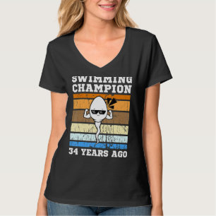 メンズスイミングチャンピオン34年前に最も速い精子 Tシャツ