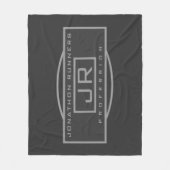 メンズスポーティジオメトリックグレー&ダークグレー フリースブランケット (正面)