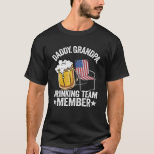 メンズダディおじいちゃんアメリカ飲みチームメンバ4Th Of Tシャツ