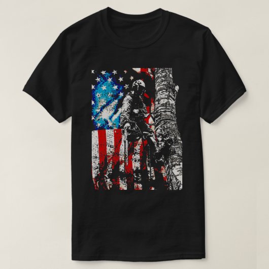 メンズツリークライマー米国国旗のアルボリスト Tシャツ (デザイン正面)