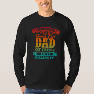 メンズパパの女の子の父誇りを持ったことわざユーモアメンズ Tシャツ