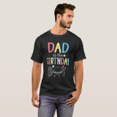 メンズパパの誕生日ボーイアウタースペースUFOテーマ Tシャツ (正面フル)