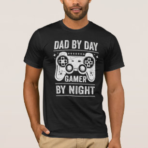 メンズパパバイデイゲームbyナイトビデオゲーマーパパF Tシャツ