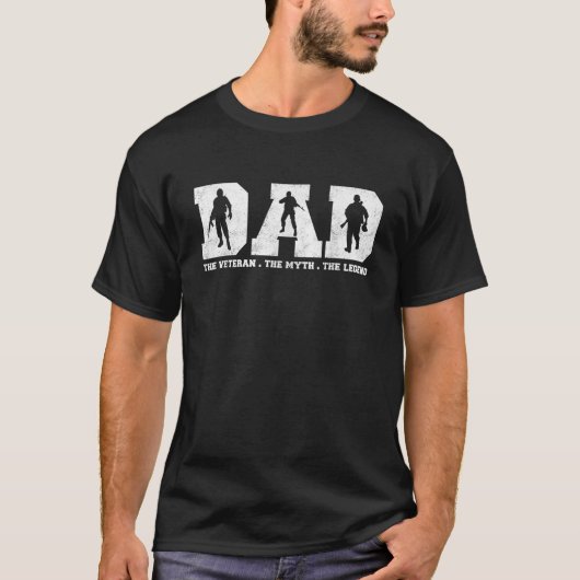 メンズパパ退役軍人神話の伝説の退役軍人 Tシャツ (正面)