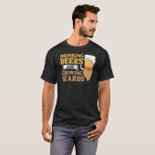 メンズヒゲとビール飲み髪の成長 Tシャツ (正面フル)