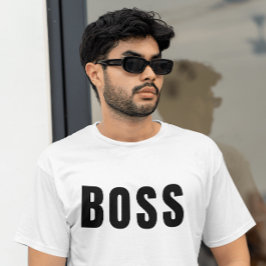 メンズボスブラックティー – シンプル&スタイリッシュ Tシャツ