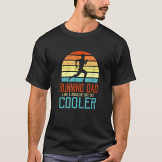 メンズマラソ男性へンランナー – パパランニングズ Tシャツ