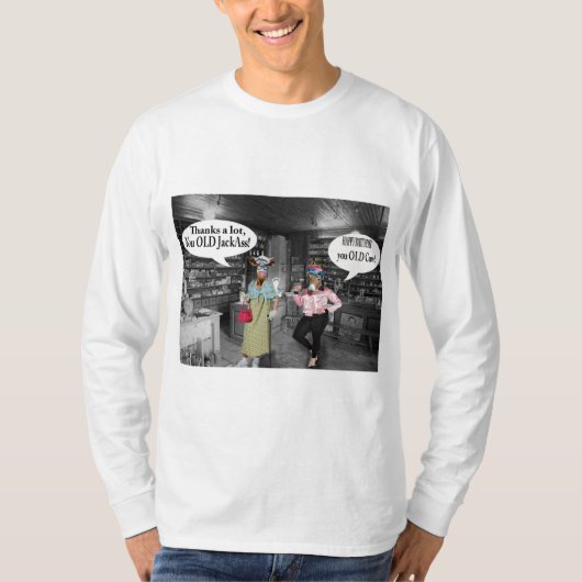 メンズロングスリーブティー。ハッピーバースデー牛とジャッカ Tシャツ (正面)