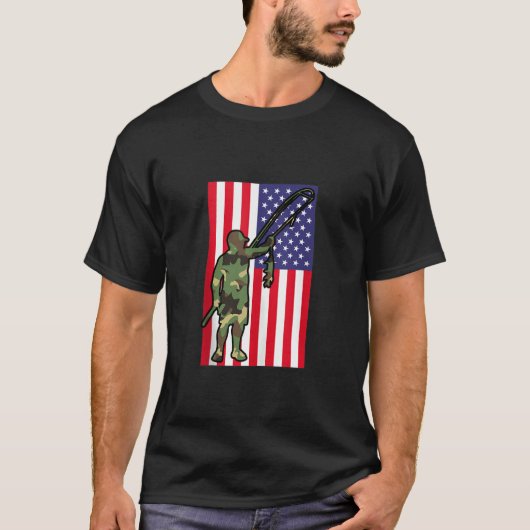 メンズ愛国漁師魚釣りカモフラージュUSA Am Tシャツ (正面)