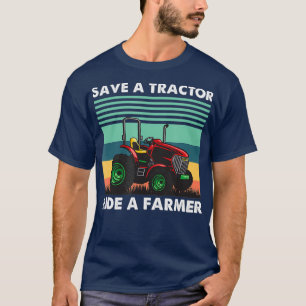 メンズ救トラクトラクターに乗る農家農業労働者 Tシャツ