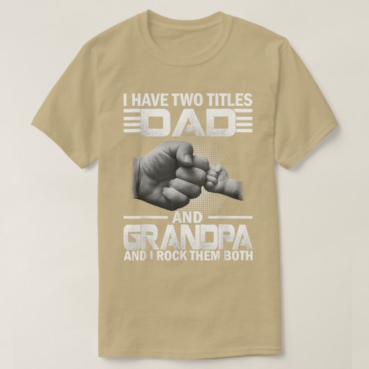 メンズ私は2つのタイトルパパとグランドパとIロックを持っている Tシャツ (デザイン正面)
