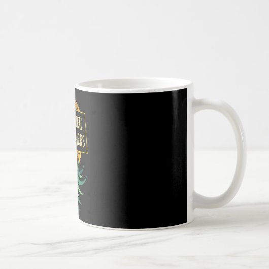メンズ逆さパイナップルは他の人を笑わせる コーヒーマグカップ (右)