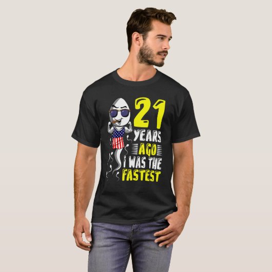 メンズ21年前の私は最速21誕生日だった Tシャツ (正面フル)