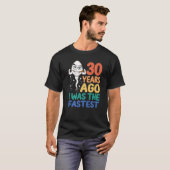 メンズ30歳の誕生日ガグドレス30年前の私は Tシャツ (正面フル)